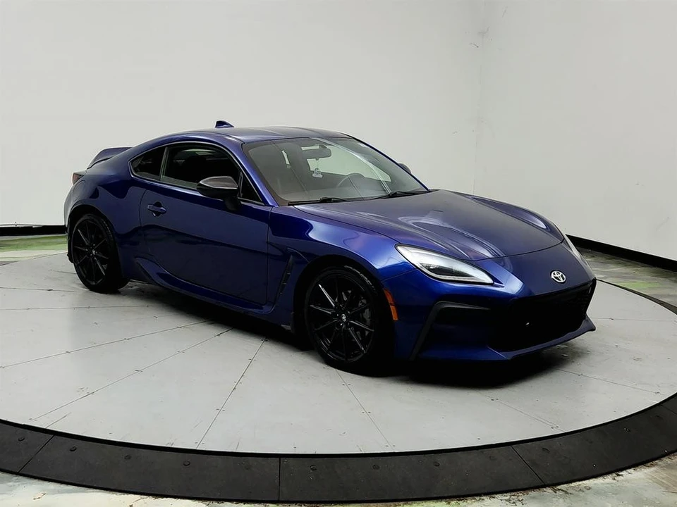 2022 Toyota GR86 2nd Gen - Image 3 of 31