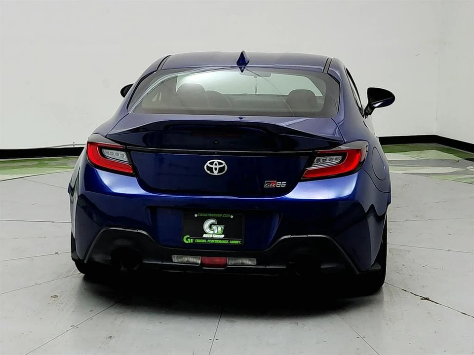 2022 Toyota GR86 2nd Gen - Image 6 of 31