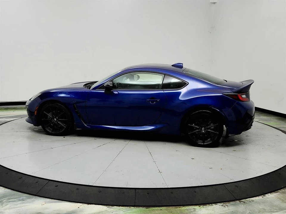 2022 Toyota GR86 2nd Gen - Image 8 of 31