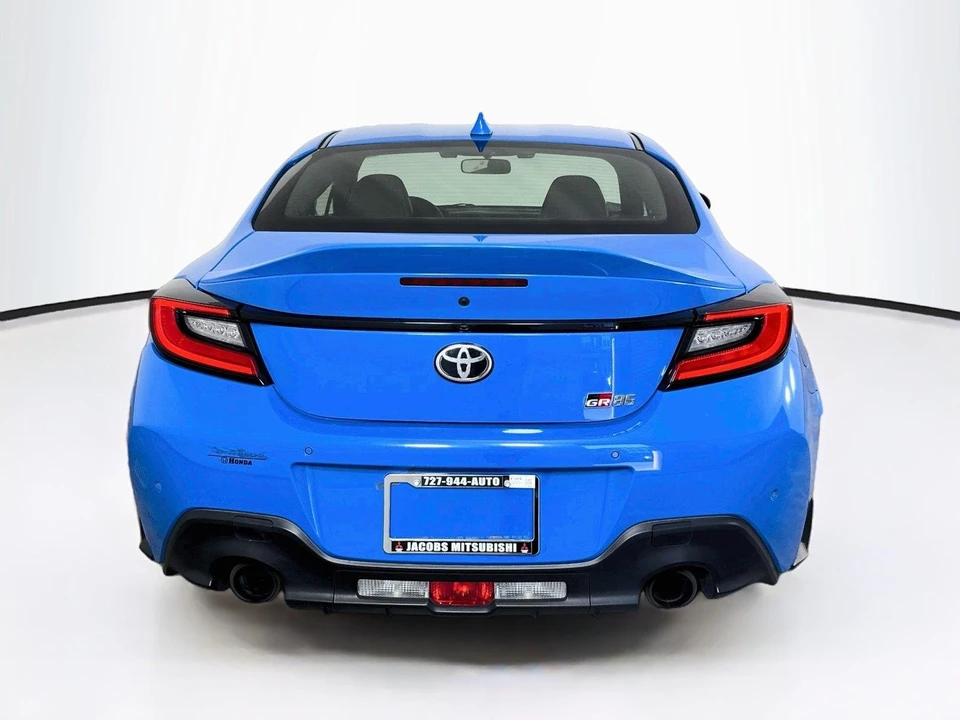 2022 Toyota GR86 2nd Gen - Image 4 of 18