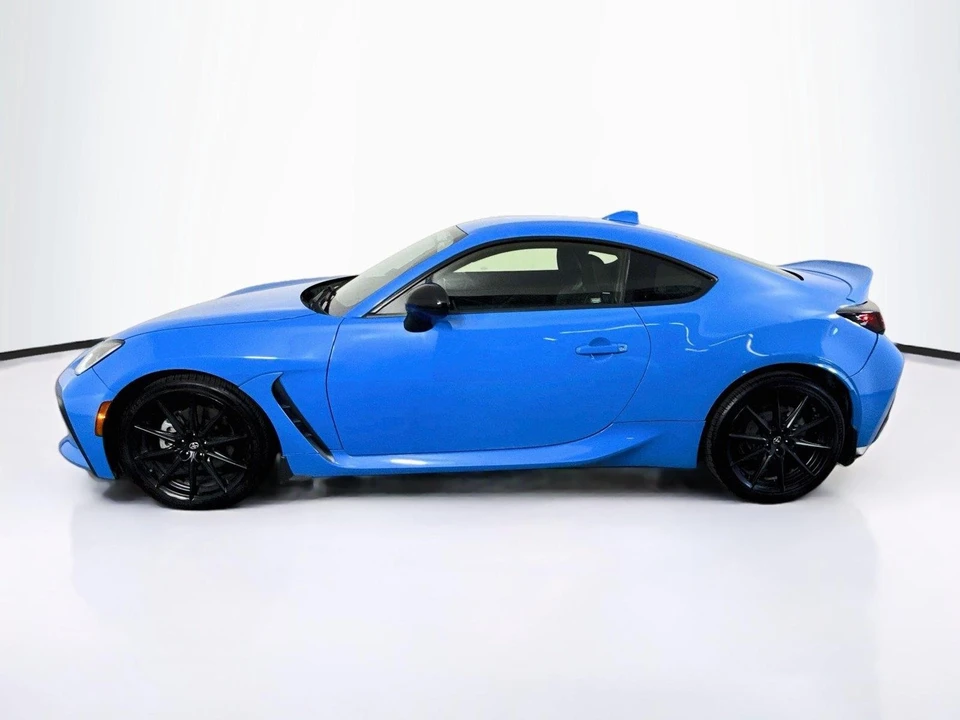 2022 Toyota GR86 2nd Gen - Image 2 of 18