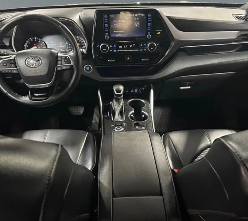 2022 Toyota Highlander - Image 9 of 15