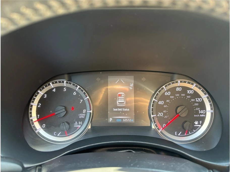 2022 Toyota Highlander - Image 20 of 21