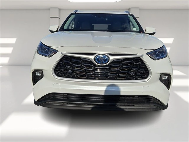 2022 Toyota Highlander - Image 8 of 21