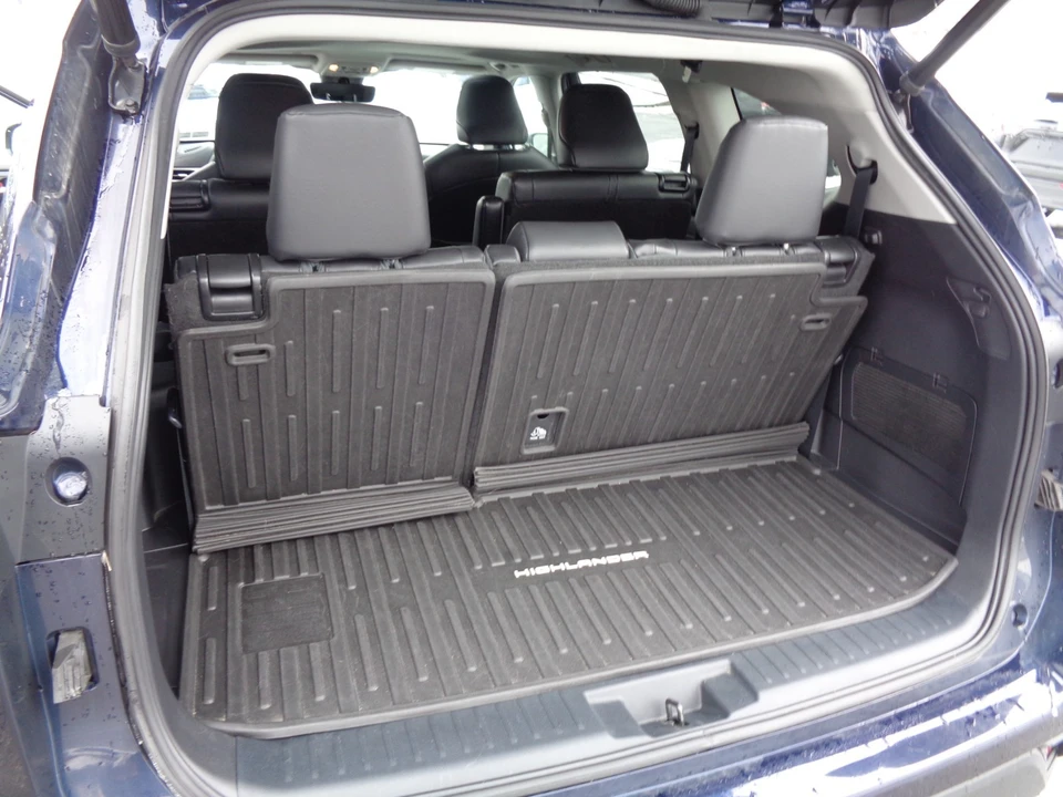 2022 Toyota Highlander - Image 20 of 21