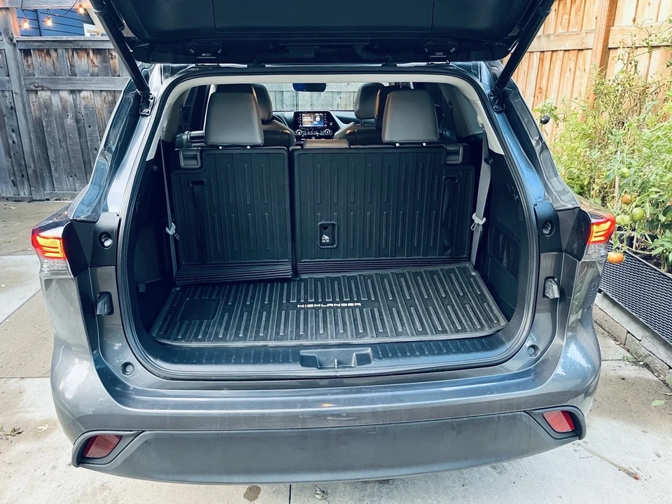 2022 Toyota Highlander - Image 11 of 11