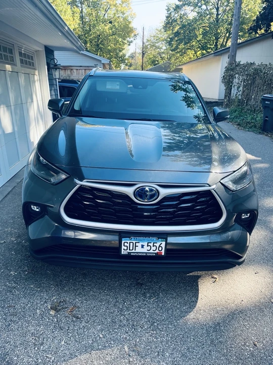 2022 Toyota Highlander - Image 5 of 11