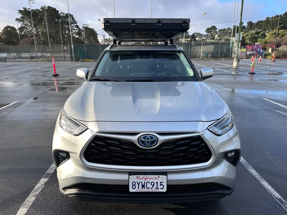 2022 Toyota Highlander - Image 3 of 9