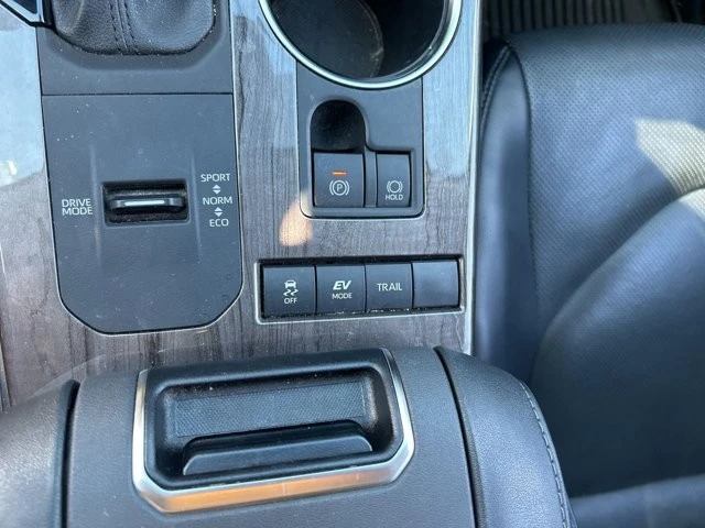 2022 Toyota Highlander - Image 14 of 15