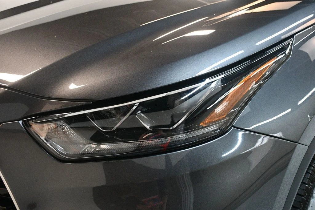 2022 Toyota Highlander - Image 12 of 12