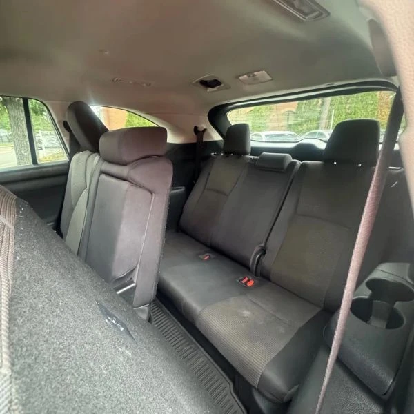 2022 Toyota Highlander - Image 11 of 12