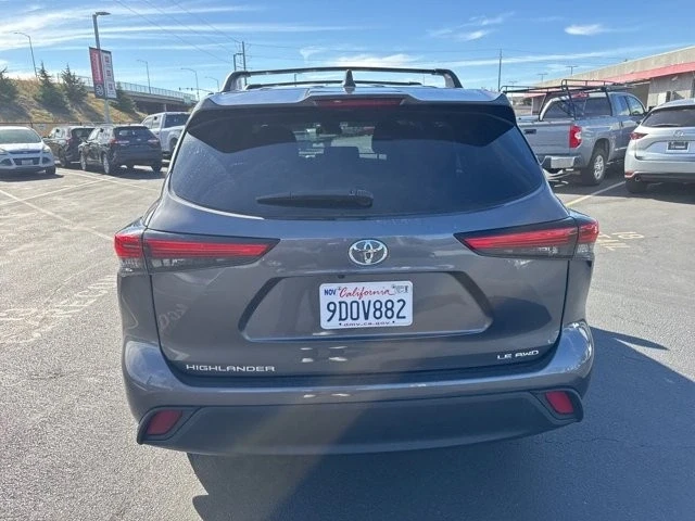 2022 Toyota Highlander - Image 5 of 12