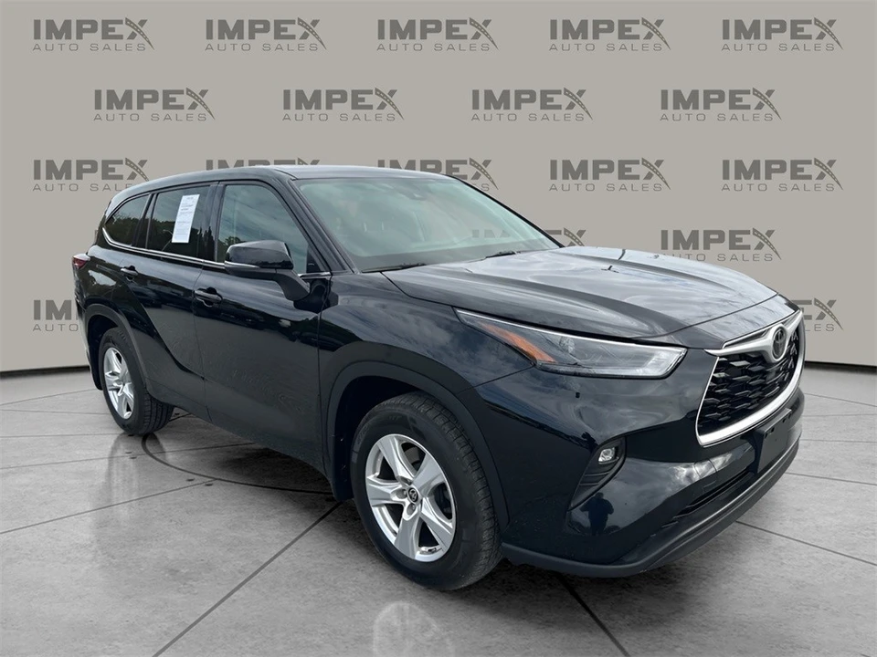 2022 Toyota Highlander - Image 7 of 12