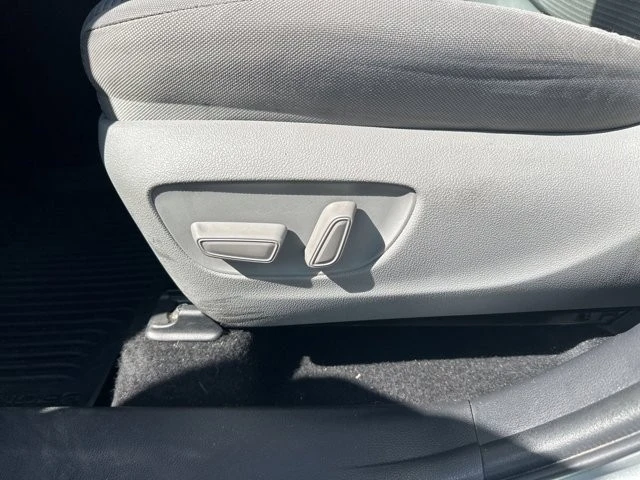 2022 Toyota Highlander - Image 6 of 13