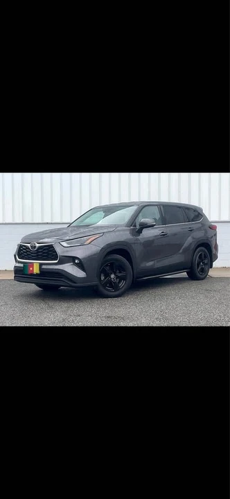 2022 Toyota Highlander - Image 3 of 9