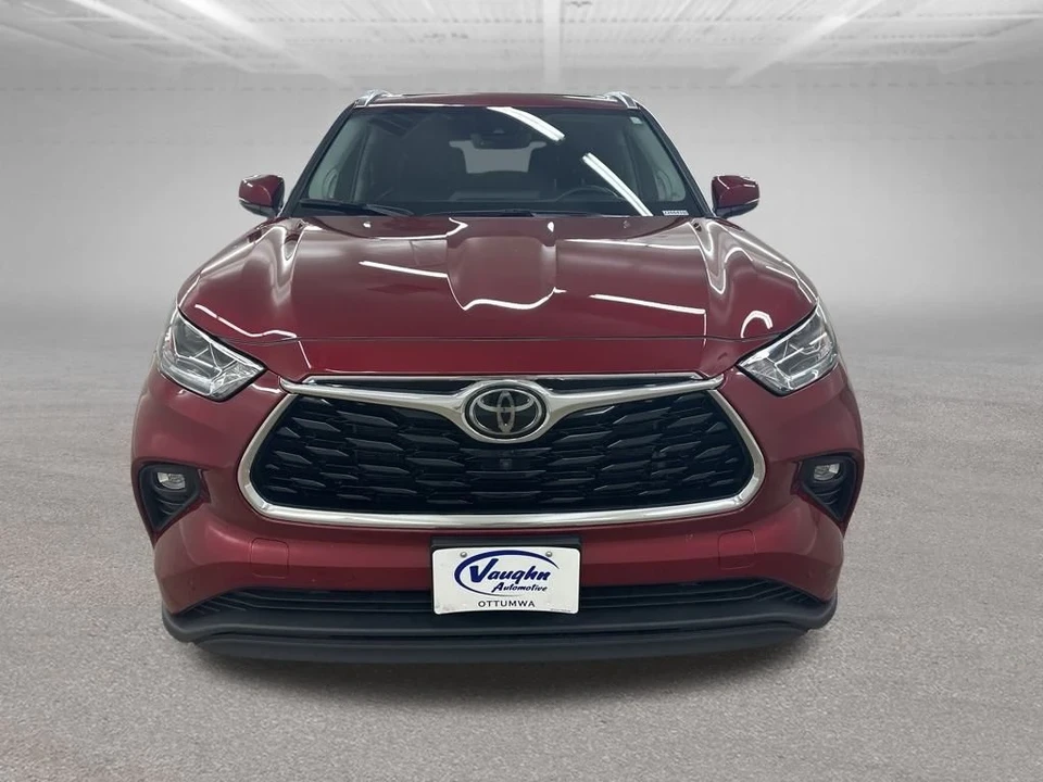 2022 Toyota Highlander - Image 4 of 21