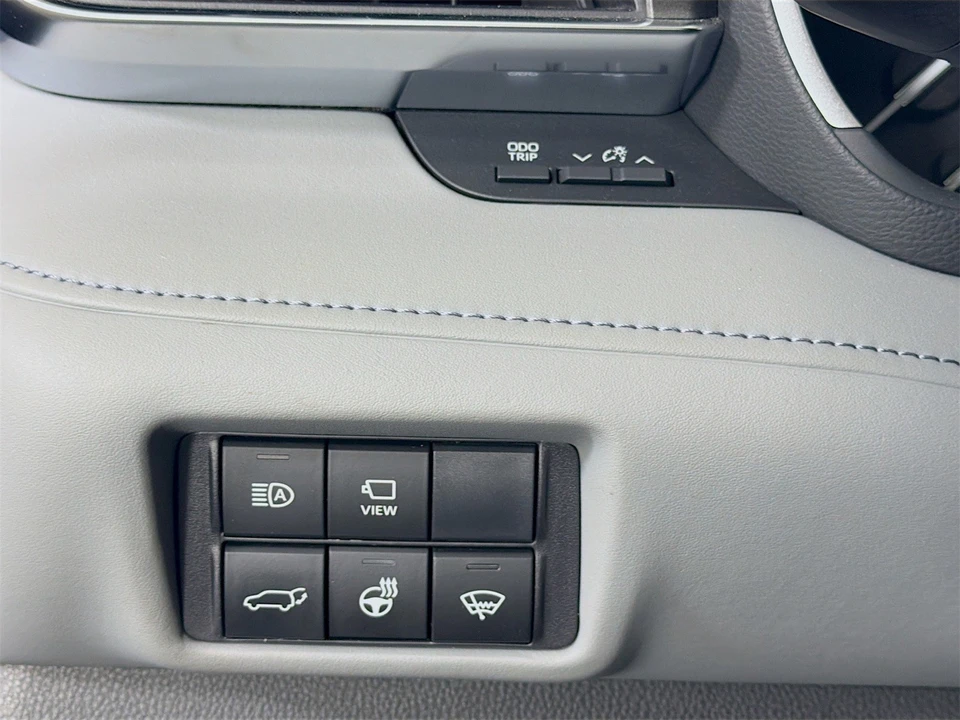 2022 Toyota Highlander - Image 12 of 12