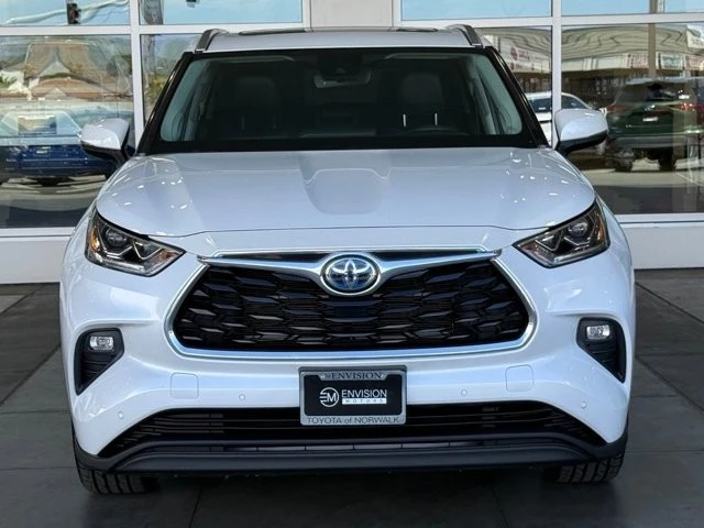 2022 Toyota Highlander - Image 5 of 21