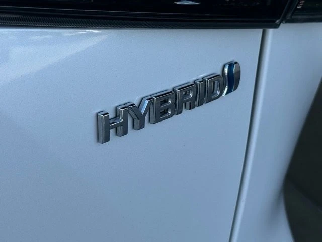 2022 Toyota Highlander - Image 16 of 21
