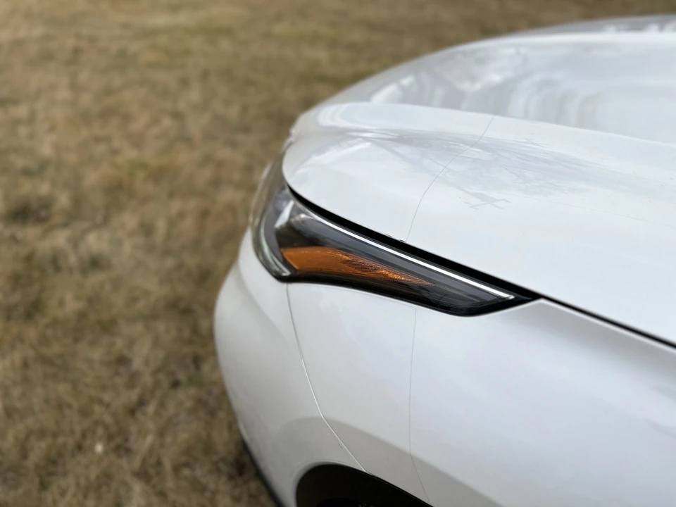 2022 Toyota Highlander - Image 16 of 21