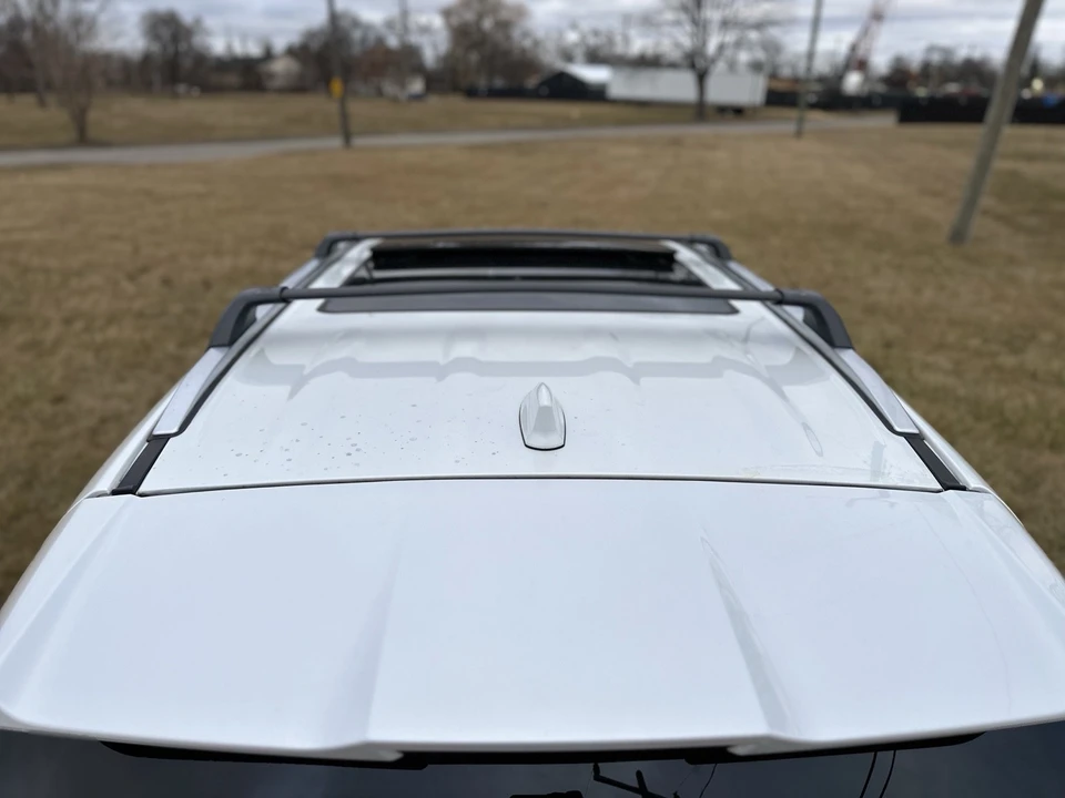 2022 Toyota Highlander - Image 15 of 21
