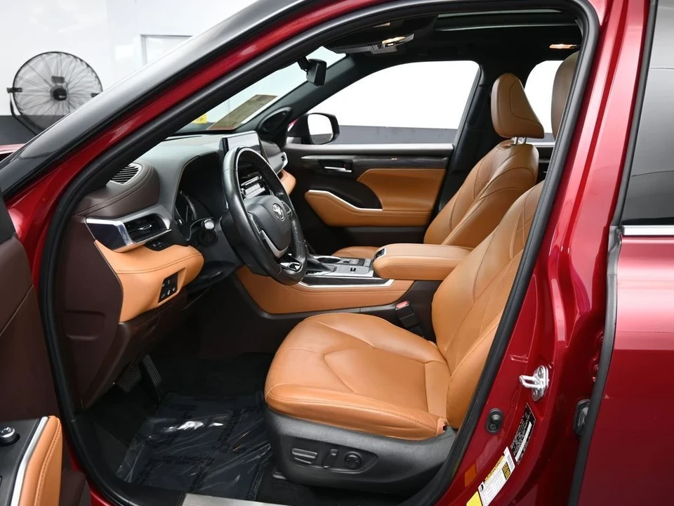 2022 Toyota Highlander - Image 12 of 12