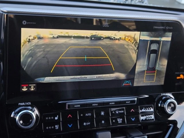 2022 Toyota Highlander - Image 17 of 21