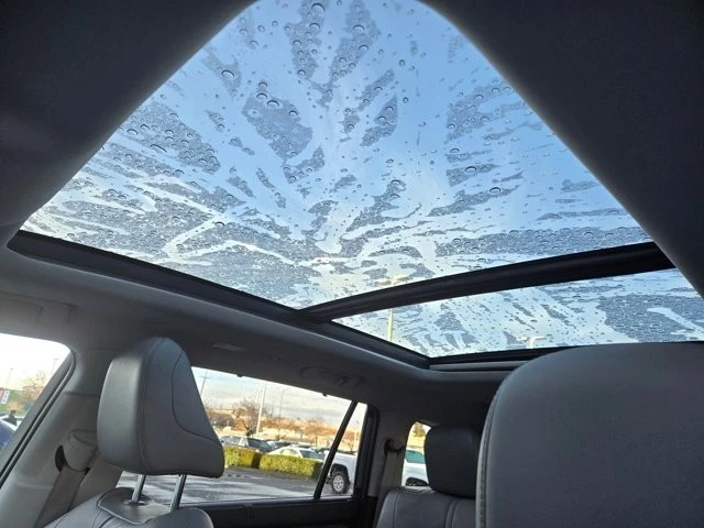 2022 Toyota Highlander - Image 20 of 21