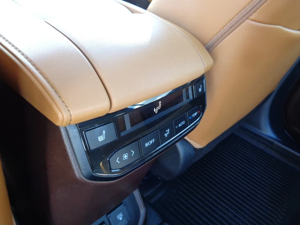 2022 Toyota Highlander - Image 21 of 21