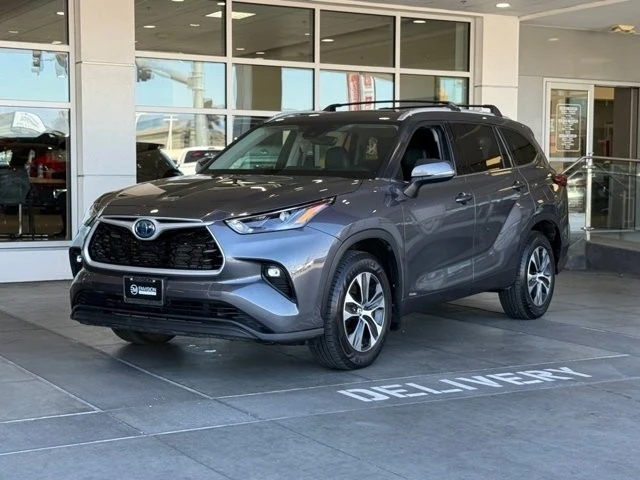 2022 Toyota Highlander - Image 3 of 21