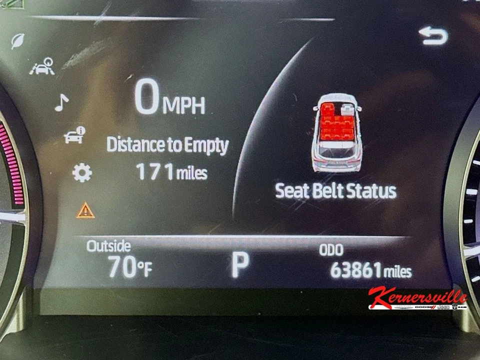 2022 Toyota Highlander - Image 15 of 21