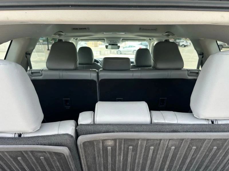 2022 Toyota Highlander - Image 12 of 12