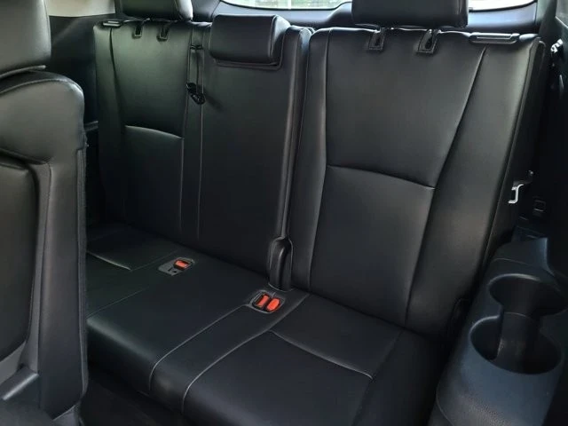 2022 Toyota Highlander - Image 11 of 12