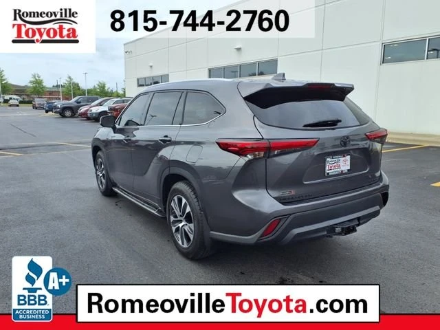 2022 Toyota Highlander - Image 5 of 11