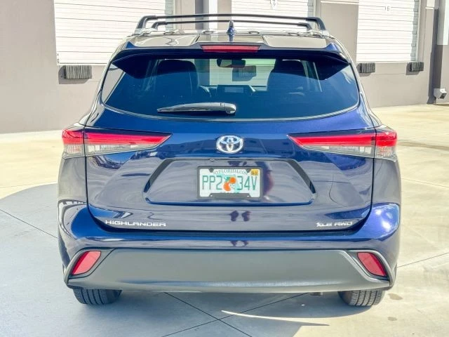 2022 Toyota Highlander - Image 5 of 21