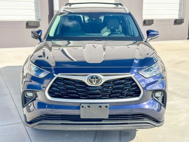 2022 Toyota Highlander - Image 9 of 21