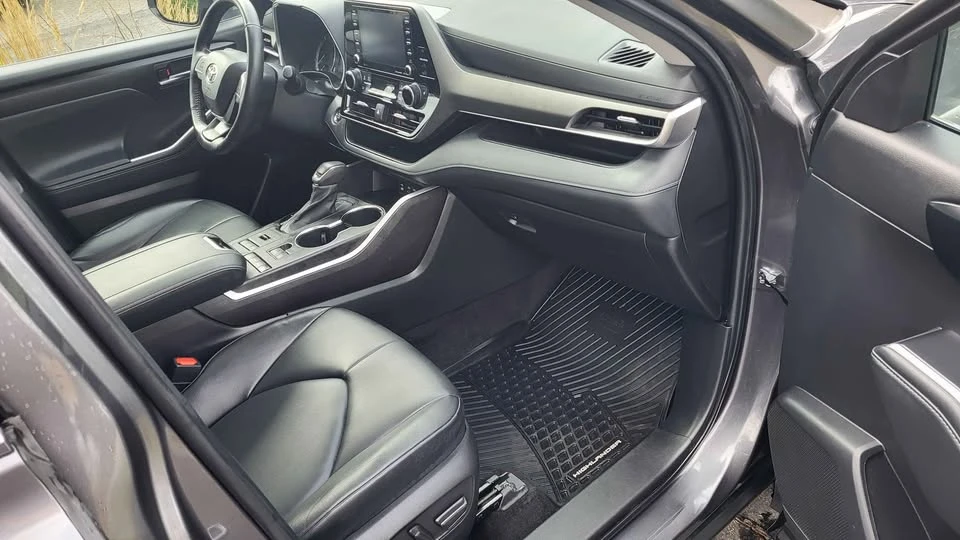 2022 Toyota Highlander - Image 19 of 19