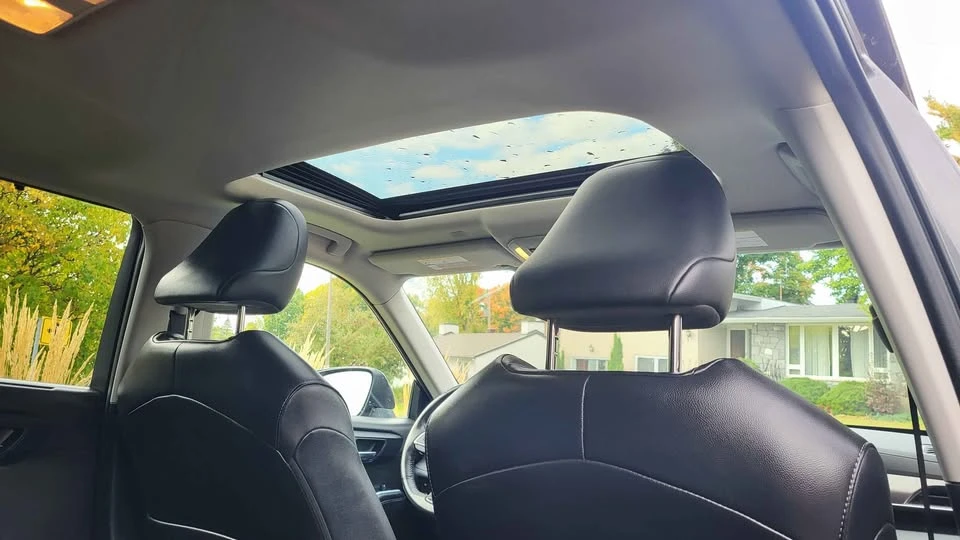 2022 Toyota Highlander - Image 12 of 19