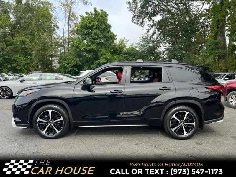 2022 Toyota Highlander - Image 7 of 12