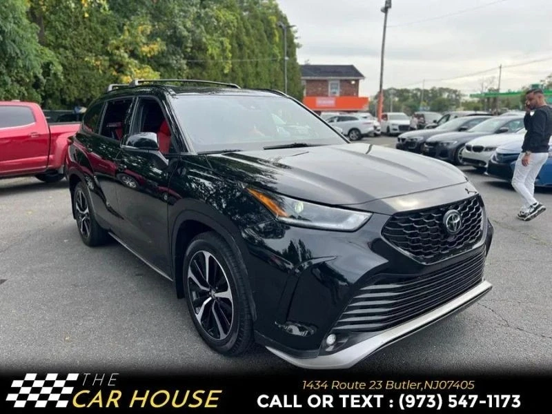 2022 Toyota Highlander - Image 4 of 12
