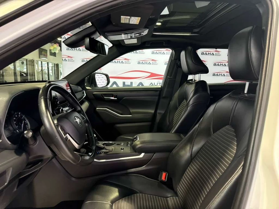 2022 Toyota Highlander - Image 31 of 31