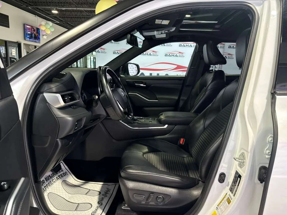 2022 Toyota Highlander - Image 30 of 31