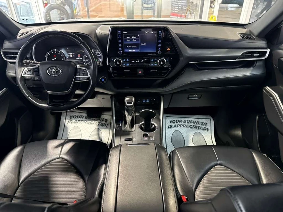 2022 Toyota Highlander - Image 26 of 31