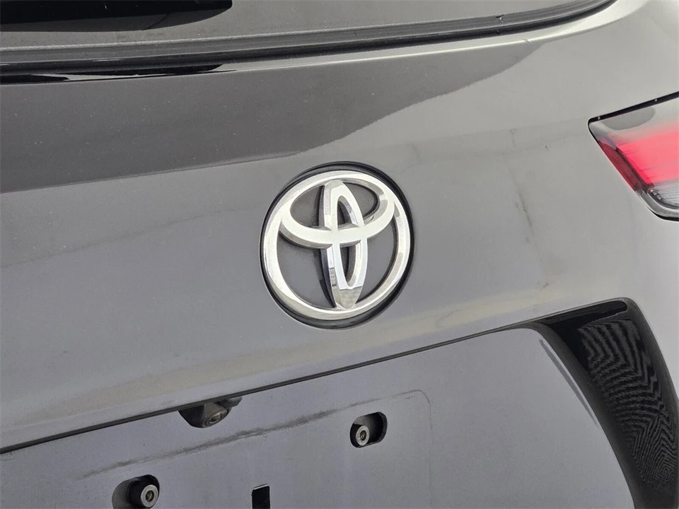 2022 Toyota Highlander - Image 10 of 12