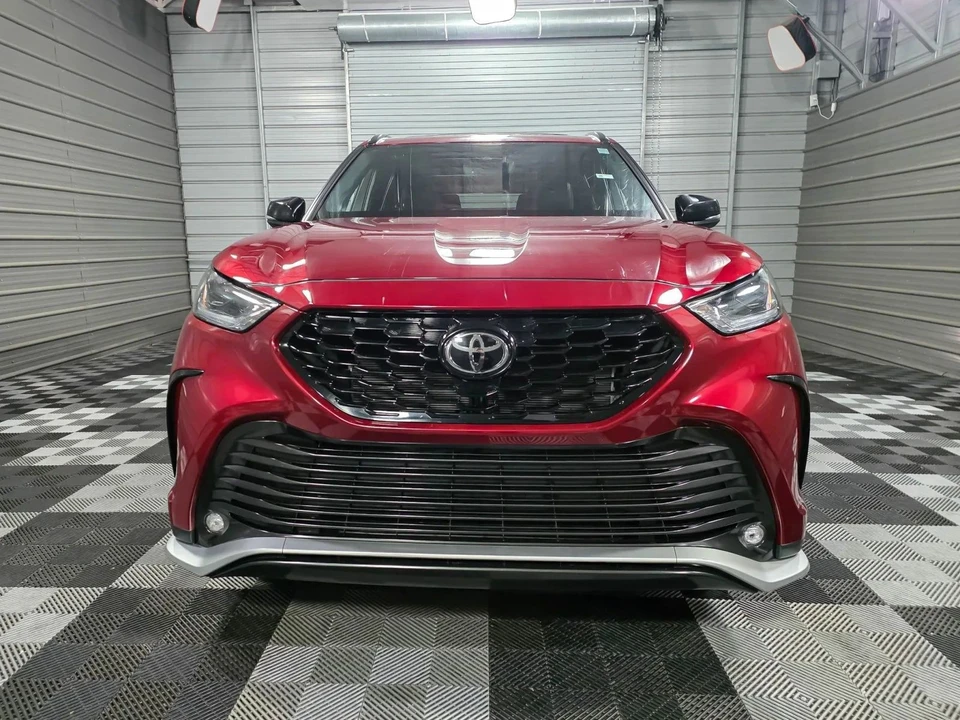 2022 Toyota Highlander - Image 3 of 21