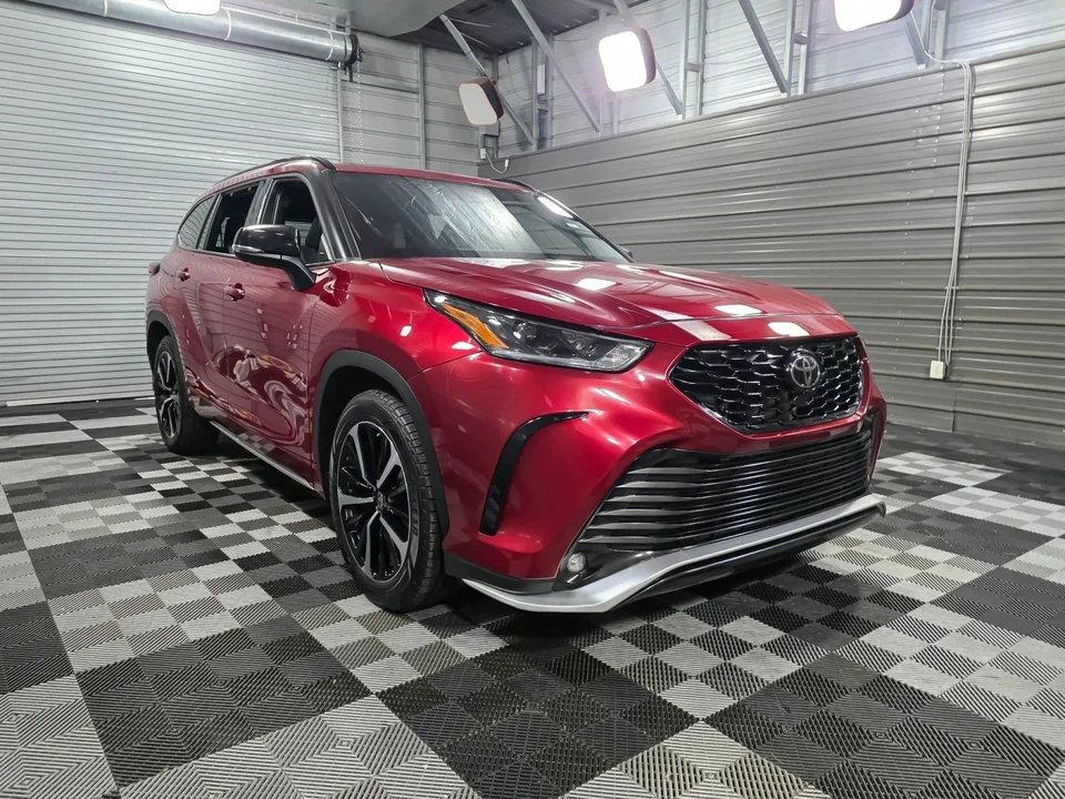 2022 Toyota Highlander - Image 4 of 21