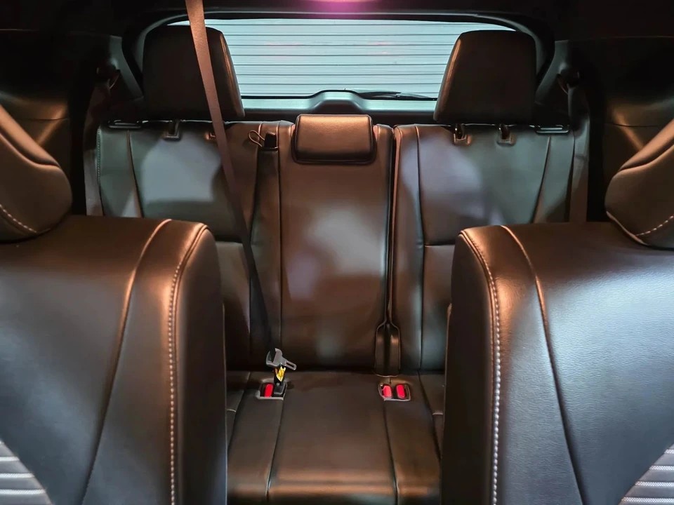 2022 Toyota Highlander - Image 18 of 21