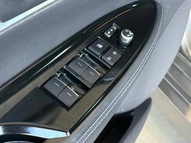 2022 Toyota Mirai - Image 19 of 21