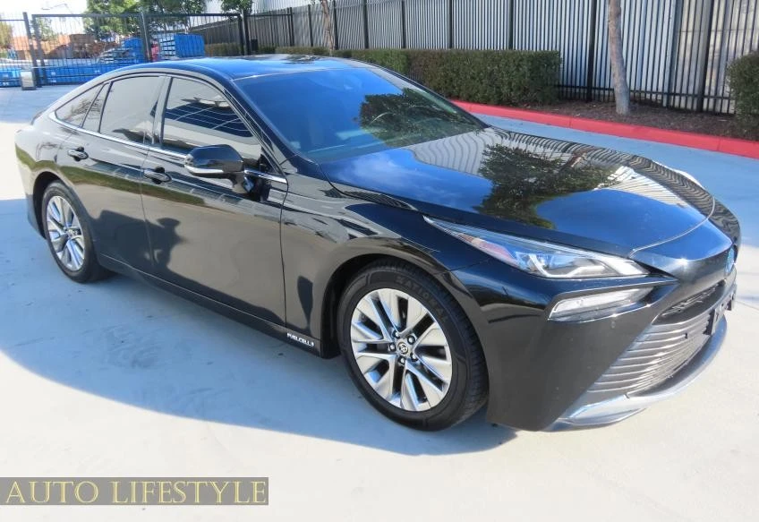 2022 Toyota Mirai - Image 2 of 21
