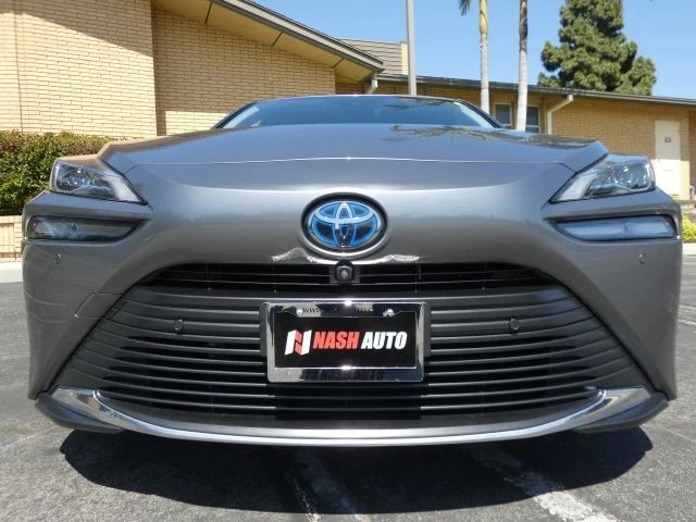 2022 Toyota Mirai - Image 16 of 21